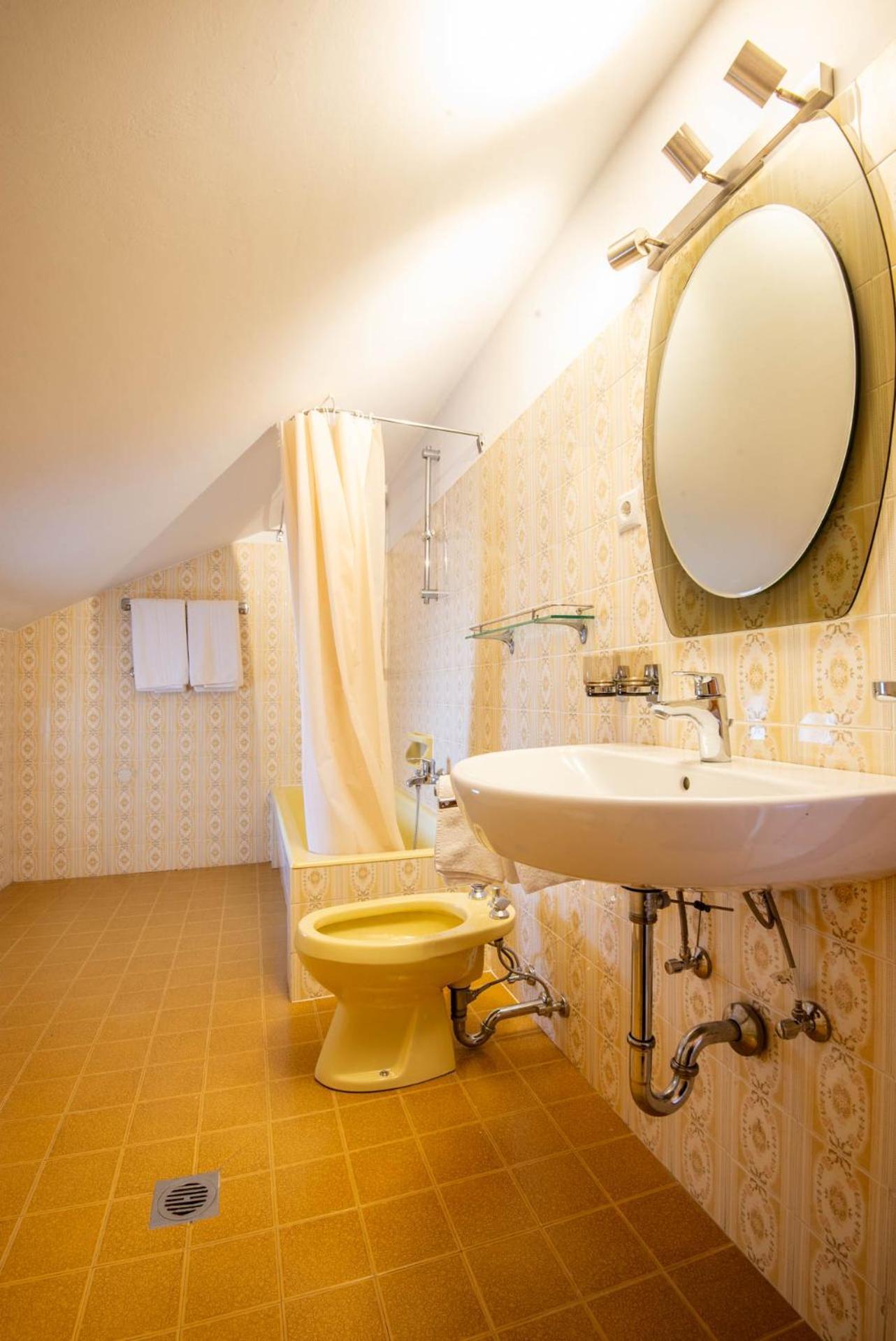 Strengen Guesthouse Калдаро Екстериор снимка
